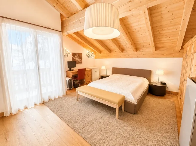 4.5 Zimmer Wohnung, 7512 Champfèr