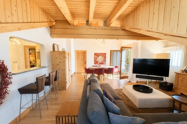 4.5 Zimmer Wohnung, 7512 Champfèr