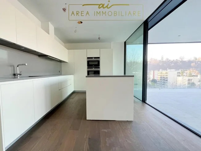 Nuovo attico panoramico a Paradiso – Foto 18 von 20