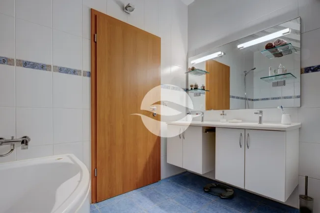 5.5 Zimmer Reihenfamilienhaus in Genthod | UrbanHome