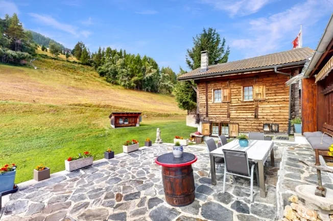 3.5 Zimmer Chalet in Unterbäch VS – foto 2 di 12