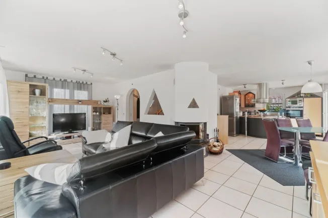 5 Zimmer Einfamilienhaus in Estavayer-le-Lac – photo 5 sur 13