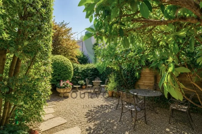 7 Zimmer Einfamilienhaus in Nyon – foto 12 di 17