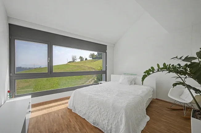 7.5 Zimmer Einfamilienhaus in Gisikon – Foto 5 von 7