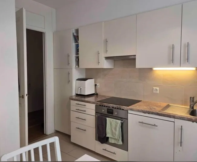 4 Zimmer Wohnung in Genève – Foto 2 von 6