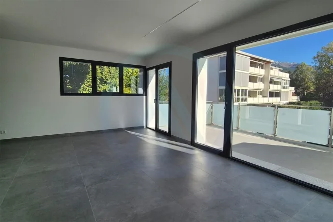 Magnifica villa bifamiliare con vista sulle montagne nelle alture di Sion – foto 20 di 26