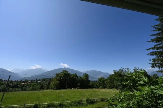 6 Zimmer Villa in Grimisuat – Foto 2 von 12