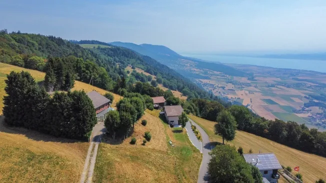 6.5 Zimmer Einfamilienhaus in Bullet – foto 6 di 20
