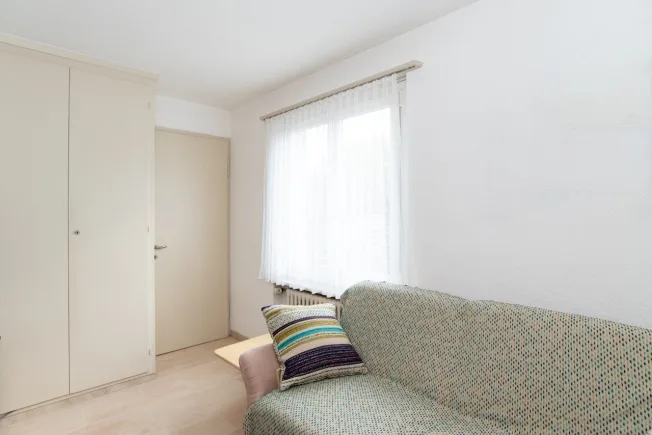 Habiter de manière indépendante au centre, ensoleillé, avantageux en termes d'impôts ! – photo 8 sur 12