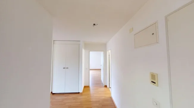 Gemütliche 2-Zimmer-Wohnung in Zürich-Altstetten (Befristung bis 30.09.2027) – Foto 6 von 8