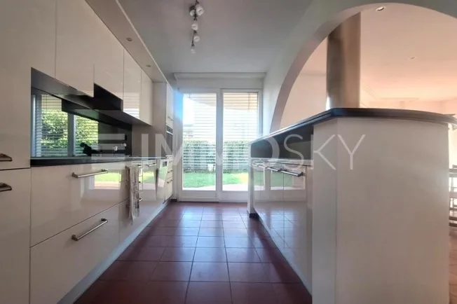 6.5 Zimmer Einfamilienhaus in Bedano – foto 3 di 8
