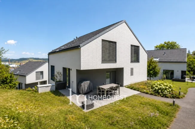 4.5 Zimmer Einfamilienhaus in Orbe – photo 2 of 10