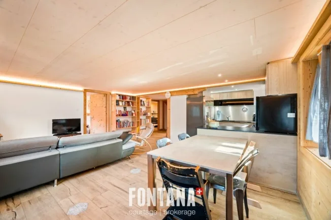 4 Zimmer Wohnung in Vers-l'Eglise – Foto 2 von 20