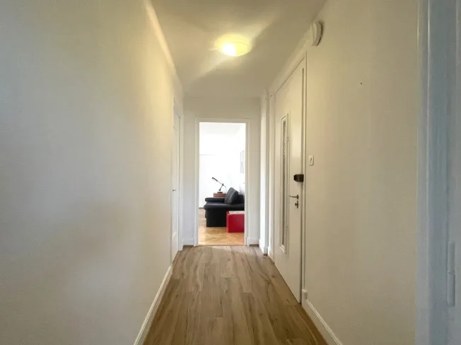 2.5 Zimmer möbl. Wohnobjekt in Pully | UrbanHome