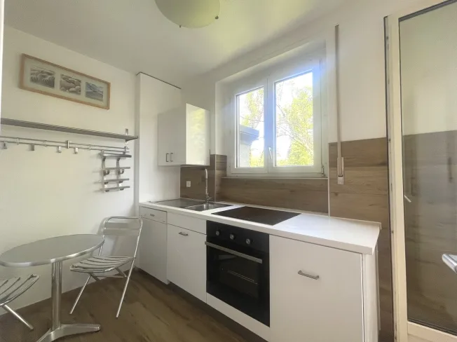 2.5 Zimmer möbl. Wohnobjekt in Pully | UrbanHome
