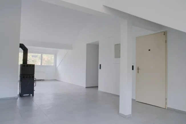 3 Zimmer Attikawohnung in Glattfelden – Foto 3 von 13