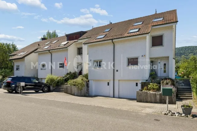 Maison en rangée de 5,5 pièces avec jardin, intimité et vue panoramique – photo 14 sur 18