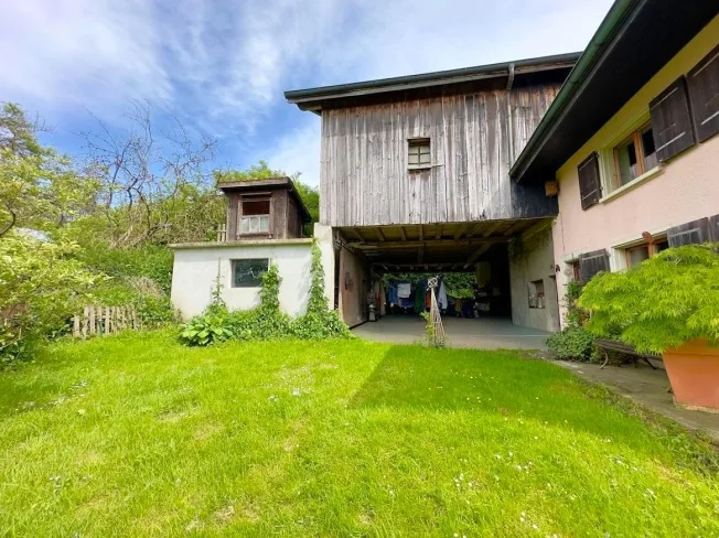Meravigliosa fattoria di villaggio di 8,5 locali, con forte potenziale – foto 19 di 20