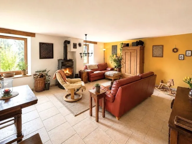 Meravigliosa fattoria di villaggio di 8,5 locali, con forte potenziale – foto 2 di 20