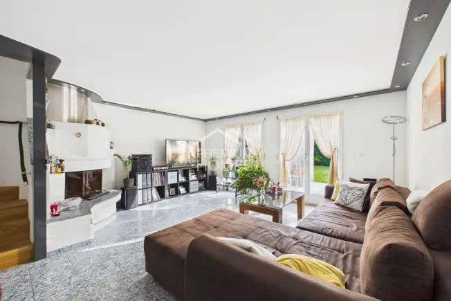 5.5 Zimmer Reihenfamilienhaus in Bauma – Foto 2 von 11