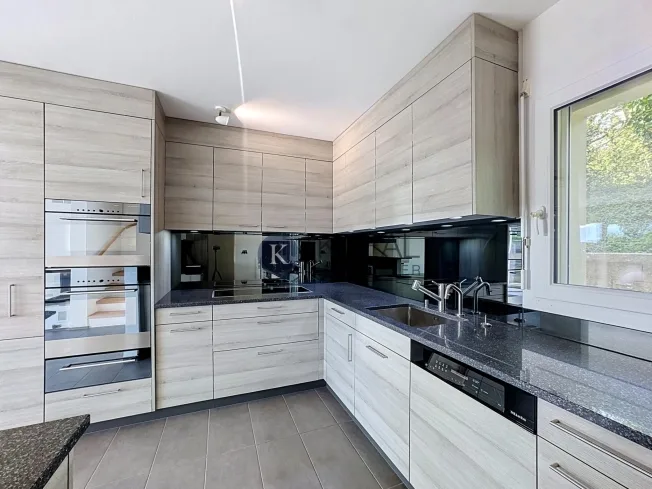 4.5 Zimmer Einfamilienhaus in Ecublens VD – photo 2 sur 11