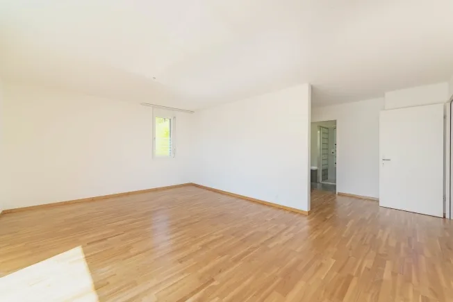 4.5 Zimmer Attikawohnung in Hergiswil NW | UrbanHome