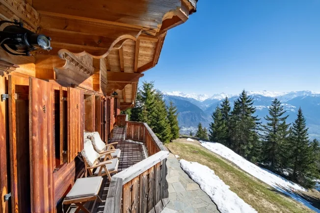 6.5 Zimmer Chalet in Crans-Montana – Foto 11 von 14