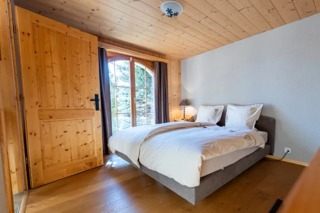 6.5 Zimmer Chalet in Crans-Montana – Foto 10 von 14