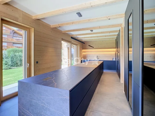 7 Zimmer Chalet in Crans-Montana – Foto 10 von 20