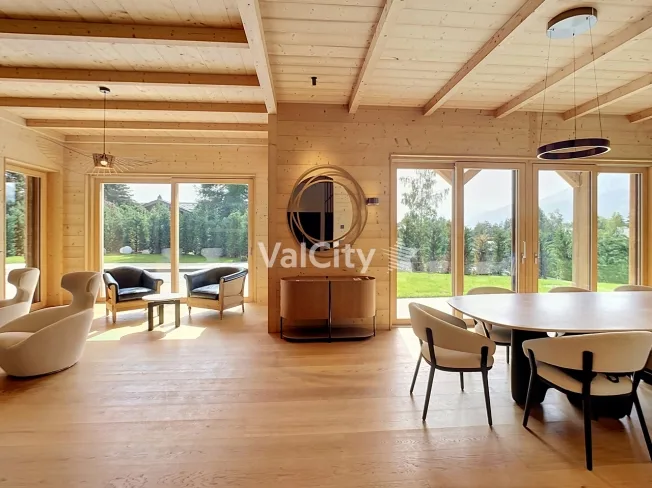 7 Zimmer Chalet in Crans-Montana – Foto 2 von 20