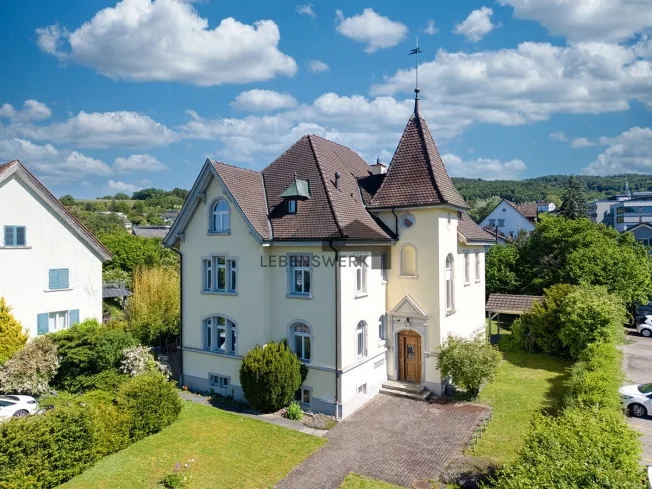 11 Zimmer Einfamilienhaus in Steckborn – Foto 2 von 12