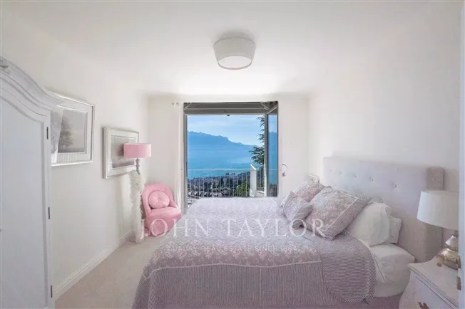 7.5 Zimmer Villa in Montreux – photo 12 of 15