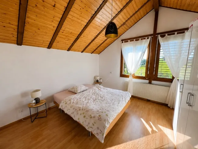 Magnifique Villa mit 5.5 Zimmern – Foto 10 von 13