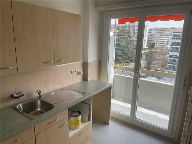 3.5 Zimmer Wohnung in Genève – Foto 2 von 5