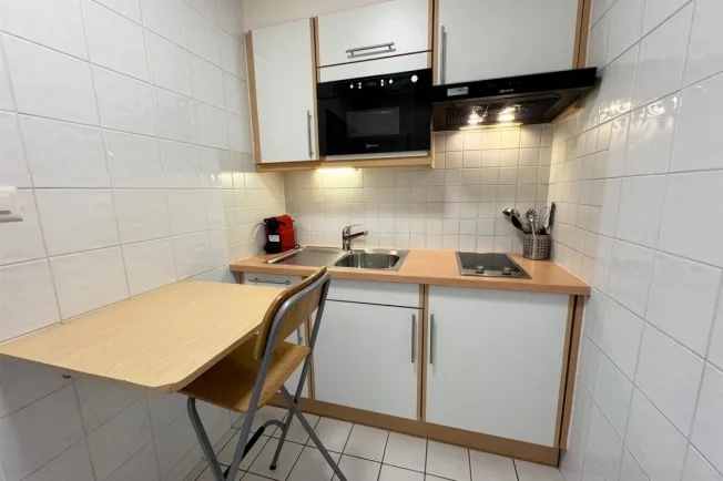 1 Zimmer möbl. Wohnobjekt in Genève – foto 3 di 4