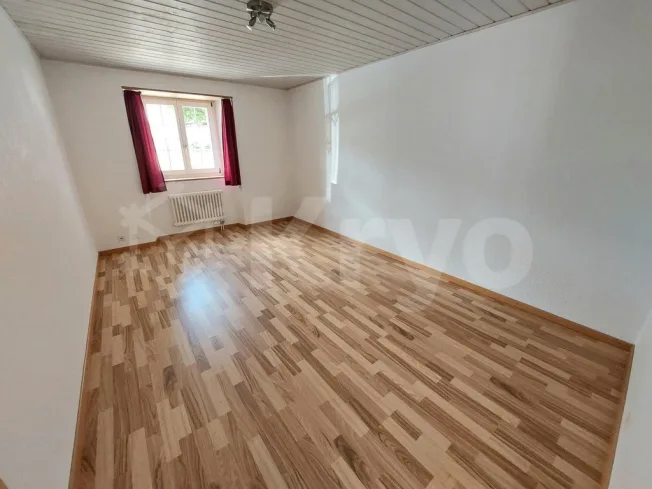 5.5 Zimmer Reihenfamilienhaus in Mervelier – Foto 5 von 12