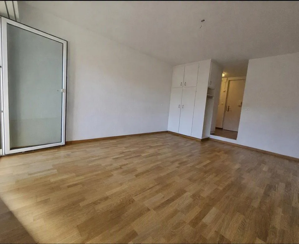 Suechsch äs gäbigs Studio ir nechi vom See? – Foto 4 von 6