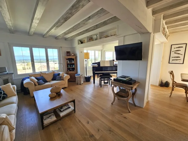 4.5 Zimmer Villa in Montricher – photo 3 sur 10