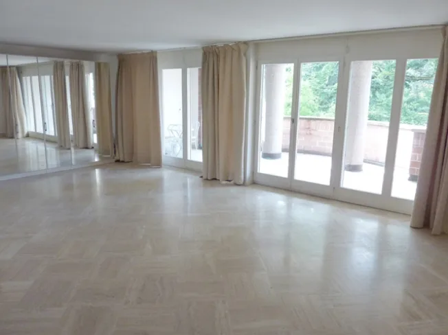 7 Zimmer Wohnung in Genève – Foto 2 von 9