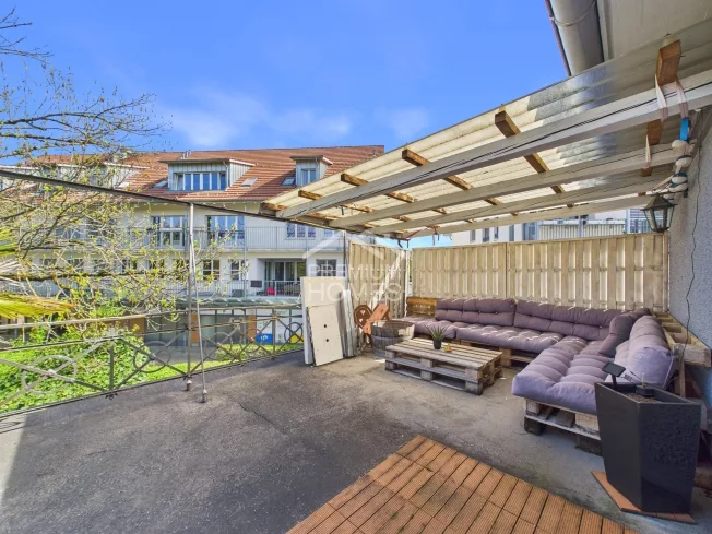 8 Zimmer Einfamilienhaus in Pfäffikon ZH – foto 12 di 13
