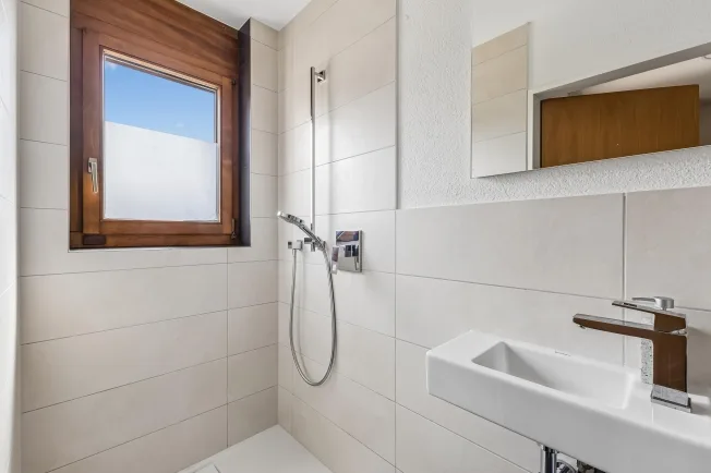 5.5 Zimmer Reihenfamilienhaus in Unterkulm – foto 7 di 13