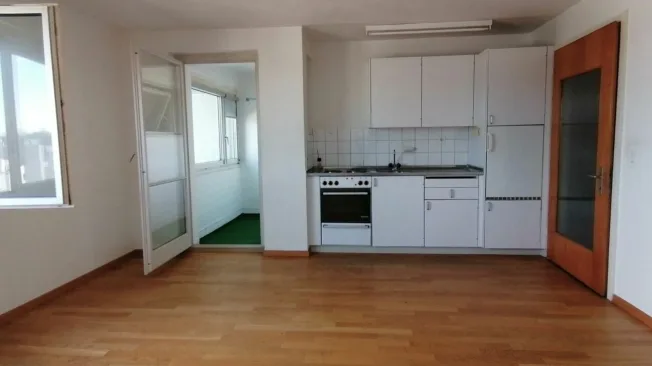 1 Zimmer Wohnung in Neuhausen am Rheinfall – Foto 2 von 9