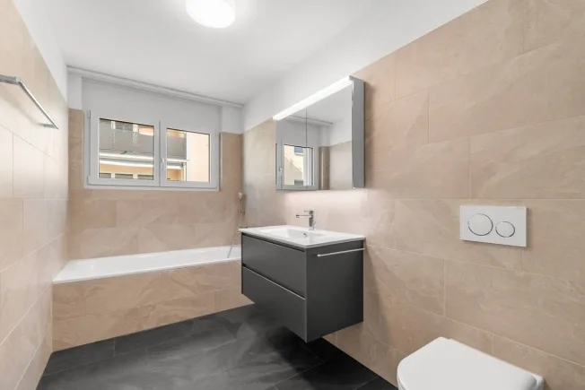 4.5 Zimmer Wohnung, 8856 Tuggen