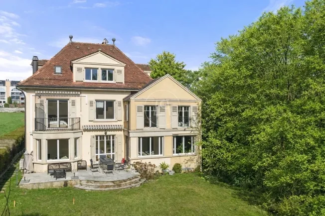 10 Zimmer Einfamilienhaus in Nyon – foto 2 di 20