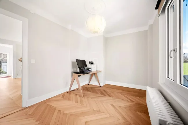 10 Zimmer Einfamilienhaus in Nyon – foto 20 di 20
