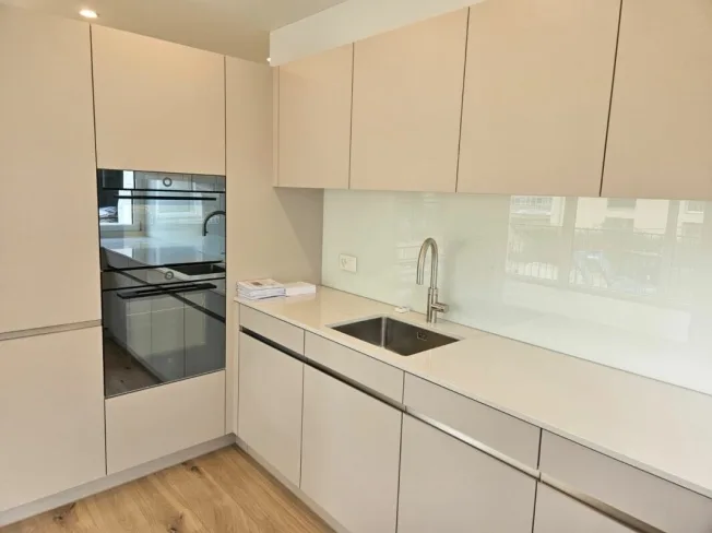Exklusive 3,5-Zimmer-Neubauwohnung mit 89 m2 in Binningen