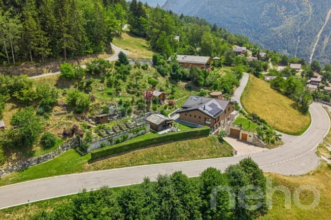 10 Zimmer Einfamilienhaus in Chemin – photo 2 sur 12