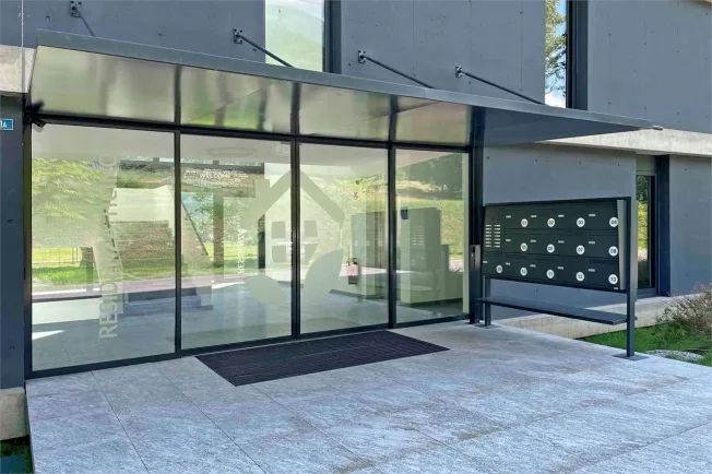 20 Zimmer Einfamilienhaus in Bellinzona – foto 5 di 13