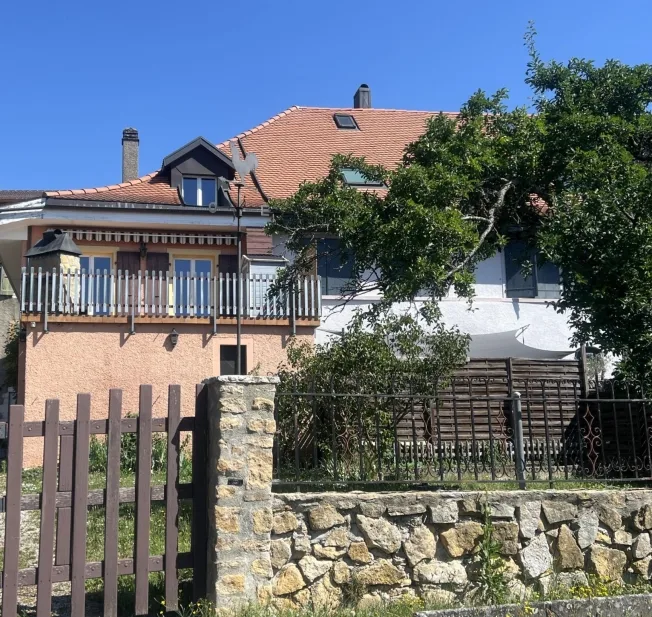 3.5 Zimmer Einfamilienhaus in Corcelles NE – photo 2 of 13