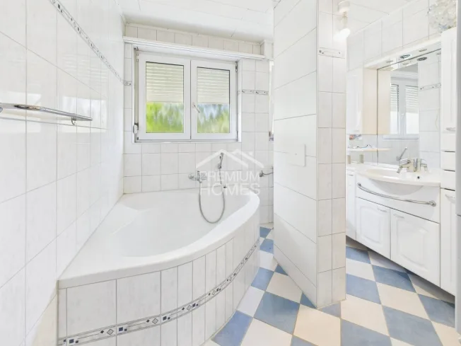 4.5 Zimmer Wohnung in Itingen – Foto 8 von 12